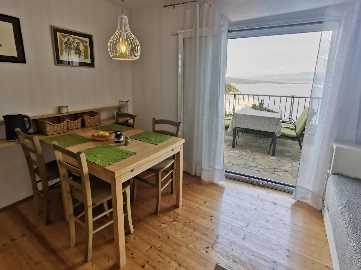 Vila Verbana Apartments 0*, Vrbnik (Primorje-Gorski Kotar)