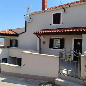 Apartment Andrija, Vrbnik (Primorje-Gorski Kotar)