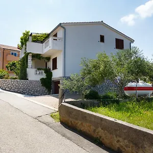 Apartment Jagoda, Vrbnik (Primorje-Gorski Kotar)